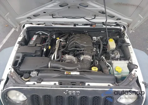 2013 Jeep Wrangler Unlimited Sport из США, поврежденный, VIN 1C4BJWDG5DL677436